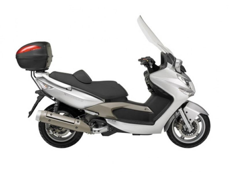 GIVI Parabrezza Kymco X-Citing 250 / 300i / 500i (2005-2010)