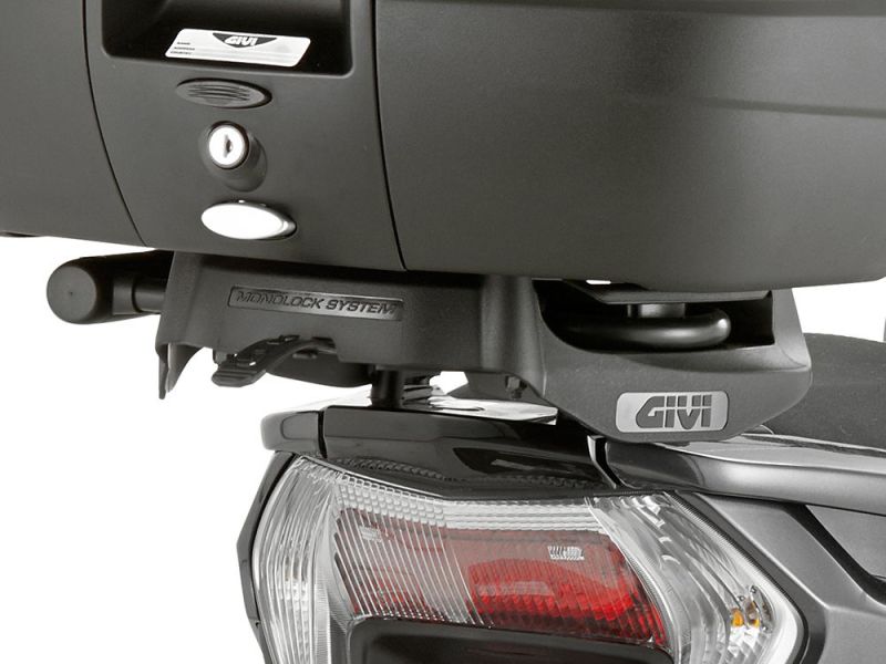GIVI Monolock SR Portapacchi Yamaha Tricty 125 (2014-)