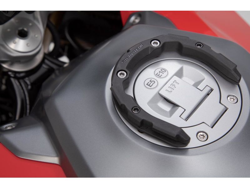 Kit adattatore serbatoio SW-Motech PRO per BMW F 800